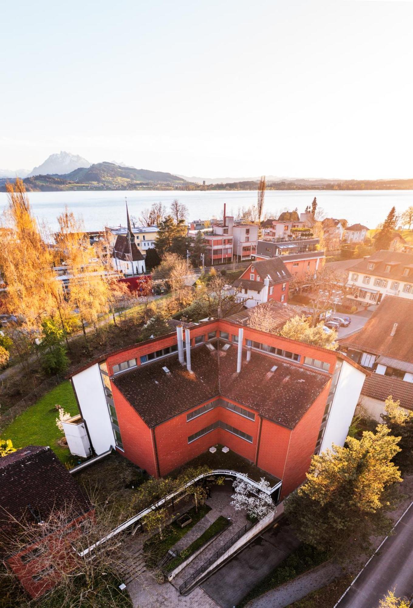 Zug Youth Hostel Zewnętrze zdjęcie